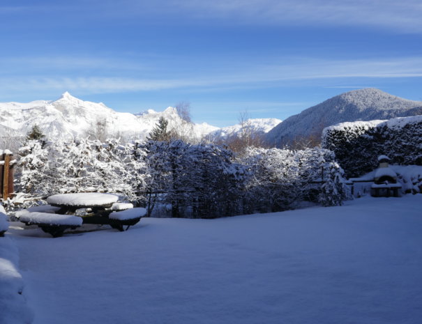 P1020783 605x465 - Chalet Le Mont Joly